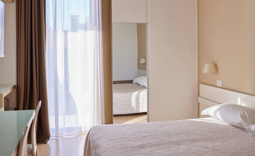 media.Camera_Comfort_Plus_Hotel_Delle_Nazioni_Pesaro