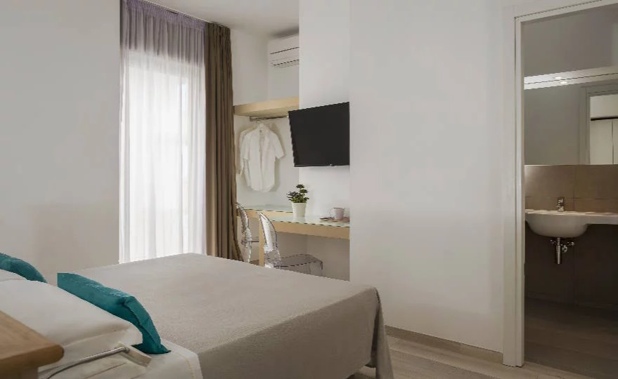 media.Camera-family-41