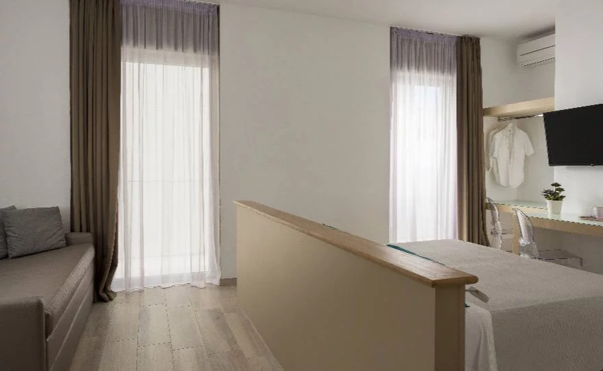 media.Camera-family-42