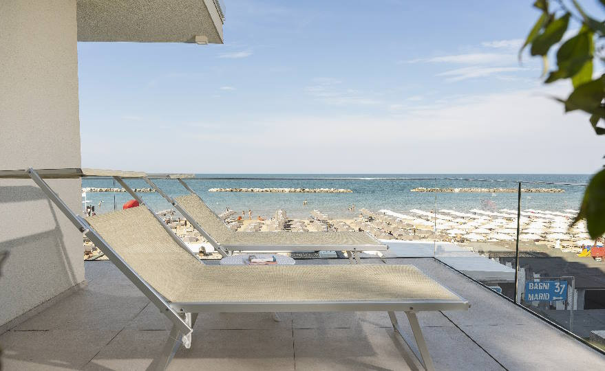 media.Camera-Comfort-plus-balcone-50