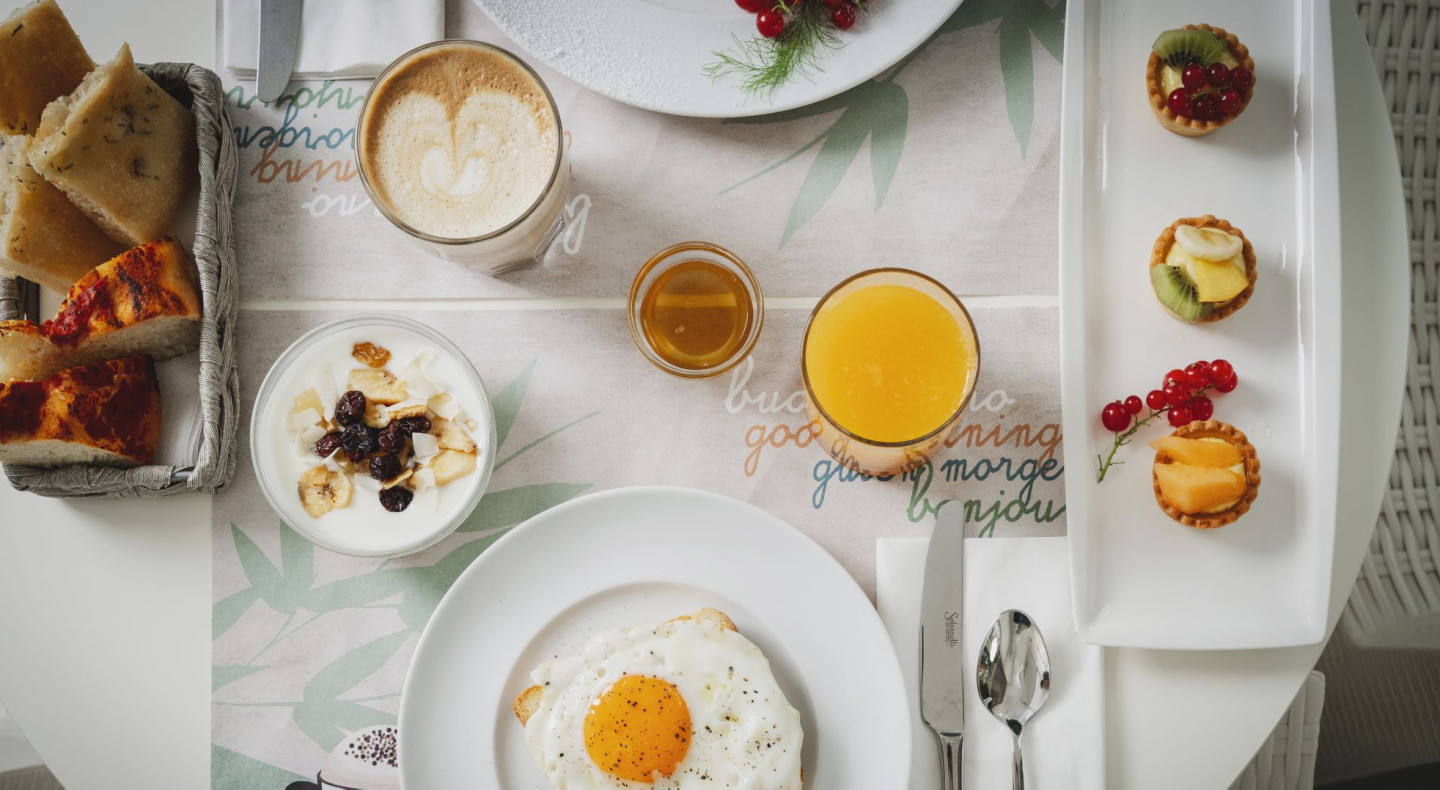 media.Colazione_Hotel_Delle_Nazioni_Slide