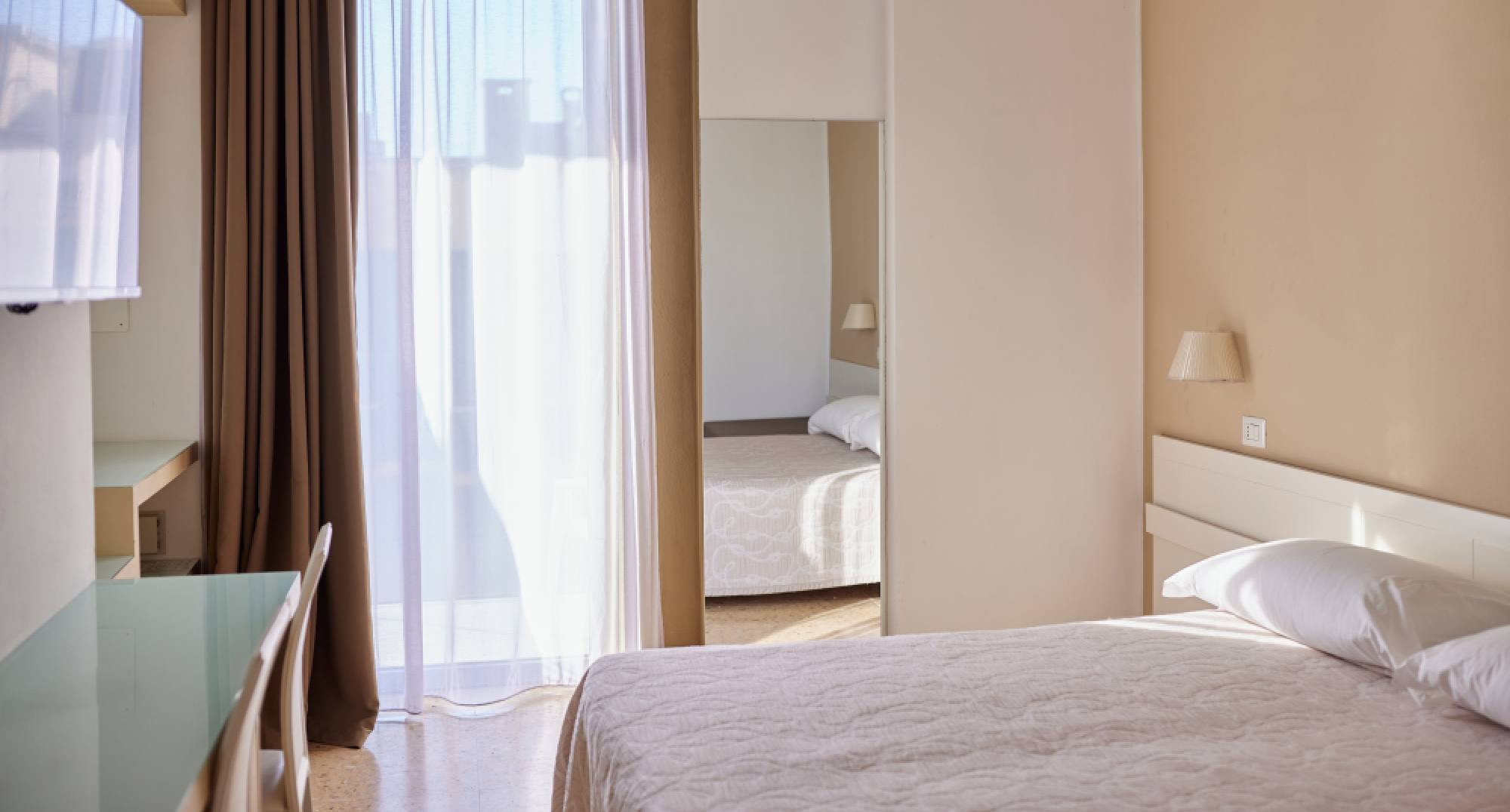 media.Camera_Comfort_Plus_Hotel_Delle_Nazioni_Pesaro